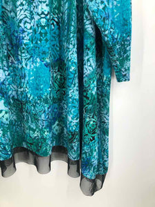 Catherines Size 4X blue/aqua Print Knit Top