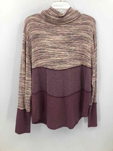 Maurices Size XL Maroon/beige Stripe Knit Top