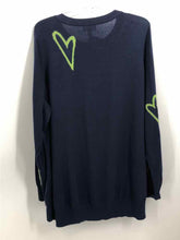 Load image into Gallery viewer, Kim Gravel Size 2X Navy hearts Tunic