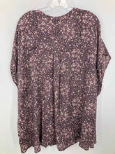 Load image into Gallery viewer, Torrid Size 4X Purple Print Blouse