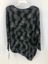 Load image into Gallery viewer, Clara Sun Woo Size Medium Black/grey Print Knit Top