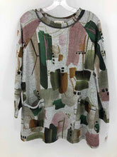 Load image into Gallery viewer, Jess and Jane Size Medium Grey/green Print Knit Top