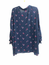 Load image into Gallery viewer, Catherines Size 5X Navy/Pink flamingos Blouse