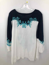 Load image into Gallery viewer, Chico&#39;s Size XL Navy/White Embroidered Sweater