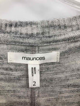 Load image into Gallery viewer, Maurices Size 1X Gray Plaid Tunic