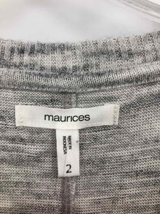 Maurices Size 1X Gray Plaid Tunic