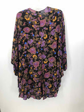 Load image into Gallery viewer, Torrid Size 2x/3x Purple/Black Floral Duster