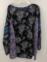 Load image into Gallery viewer, Style &amp; Co Size 2X Black/Lavender Paisley Knit Top