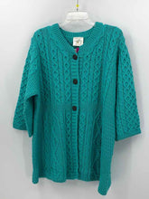 Load image into Gallery viewer, Kilronan Size 1X Aqua cable Sweater