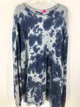 Load image into Gallery viewer, Original Use Size 3X NAVY/GRAY tiedye Knit Top