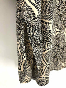 Catherines Size 5X Black/beige Print Blouse