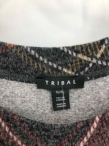 Tribal Size XL Gray/Maroon Plaid Knit Top