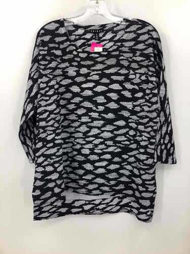 Tribal Size Large Black/Gray Print Tunic