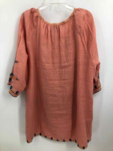 Load image into Gallery viewer, Johnny Was Size 1X Peach Embroidered Blouse