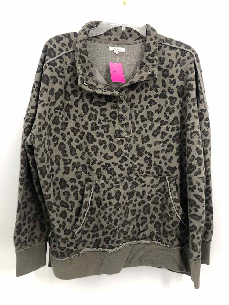 Maurices Size XL Olive/black Camoflage Knit Top