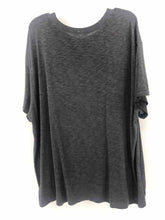 Load image into Gallery viewer, Torrid Size 2X Gray Screen Printed Knit Top