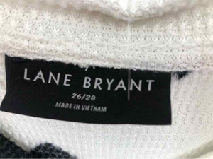Lane Bryant Size 26/28 Ivory/black hearts Knit Top