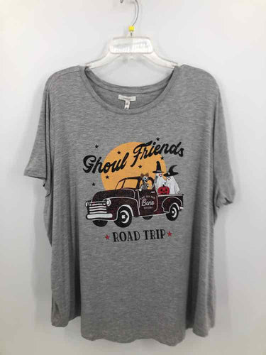 Maurices Size 2X Gray Screen Printed Knit Top