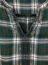 Load image into Gallery viewer, Green Tea Size Small Green/white Plaid Blouse