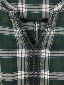 Green Tea Size Small Green/white Plaid Blouse