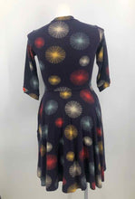 Load image into Gallery viewer, Effie&#39;s Heart Size Medium Navy Screen Printed Dress