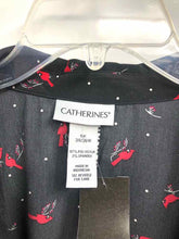 Load image into Gallery viewer, Catherines Size 5X Black/Red cardinal Blouse