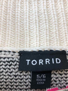 Torrid Size 4x/5x Ivory Print Sweater