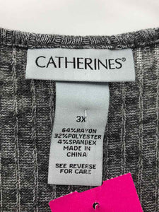 Catherines Size 3X Grey/Black Print Knit Top