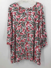 Load image into Gallery viewer, Denim Size 5X pink/olive Print Knit Top