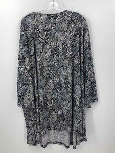 Catherines Size 5X Black/Gray Paisley Tunic