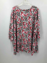 Load image into Gallery viewer, Denim Size 5X pink/olive Print Knit Top