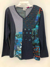 Load image into Gallery viewer, Parsley &amp; Sage Size XL Navy Print Knit Top