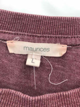 Load image into Gallery viewer, Maurices Size Large Maroon Screen Printed Knit Top