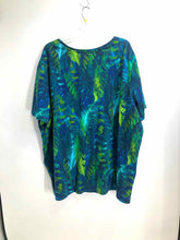 Load image into Gallery viewer, Catherines Size 5X aqua/greem Print Knit Top