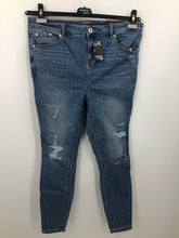 Load image into Gallery viewer, Torrid Size 16 Denim Jeans