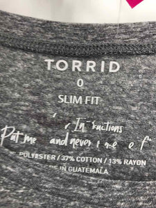 Torrid Size Large Gray Screen Printed Knit Top