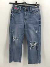 Load image into Gallery viewer, Judy Blue Size Large Denim Frayed Jeans