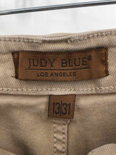 Load image into Gallery viewer, Judy Blue Size Large Beige Pants