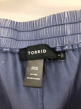 Load image into Gallery viewer, Torrid Size 2X Navy/White Pants