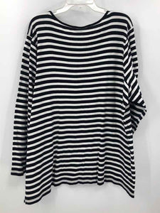 CJ Banks Size 3X Black/white Stripe Knit Top