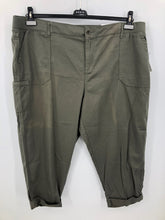 Load image into Gallery viewer, Westport Size 24 Olive Pants