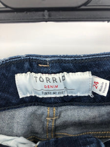 Torrid Size 24 Denim Shorts