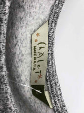 Load image into Gallery viewer, Chalet Size Large Gray marled Knit Top