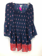 Load image into Gallery viewer, Catherines Size 1X Navy/red Print Blouse